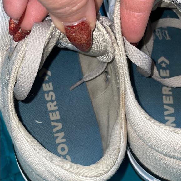 Converse Cream Canvas Sneakers (6.5) - Picture 6 of 9